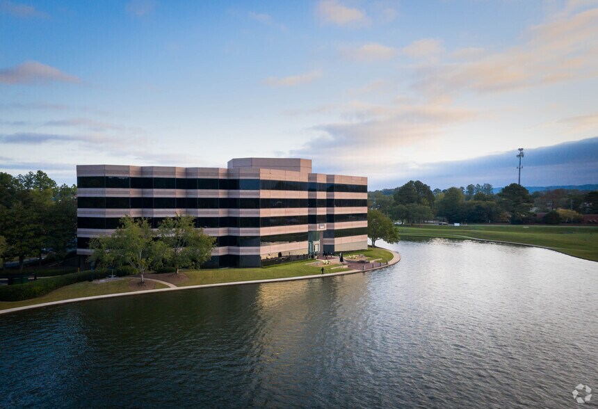 1200 Corporate Dr, Hoover, AL à louer - Photo de l’immeuble – Image 3 sur 9