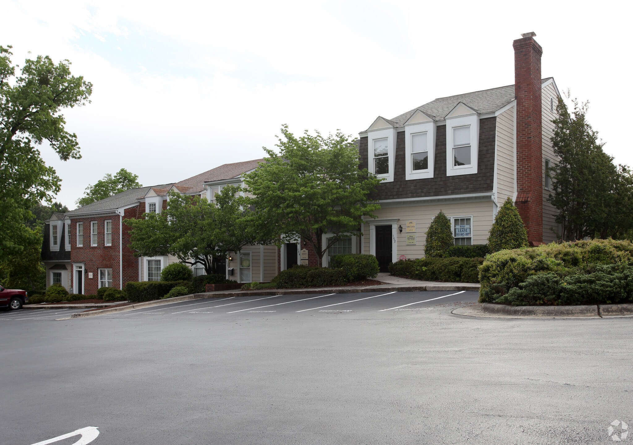 152-200 Mine Lake Ct, Raleigh, NC à louer Photo principale– Image 1 sur 11