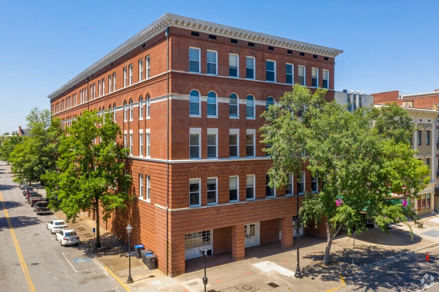 702 Broad St, Augusta, GA à louer - Photo principale – Image 1 sur 10
