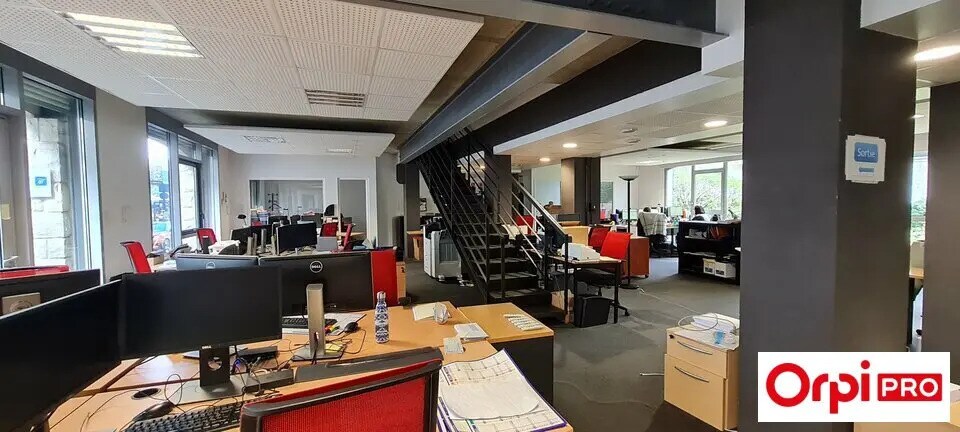 Bureau dans Saint-Brieuc à vendre - Photo de l’immeuble – Image 3 sur 5