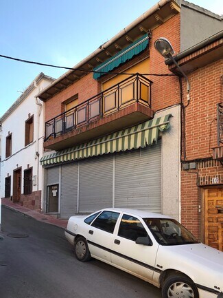 Plus de détails pour Calle Gerardo Valdés, 18, La Torre de Esteban Hambrán - Local commercial à louer