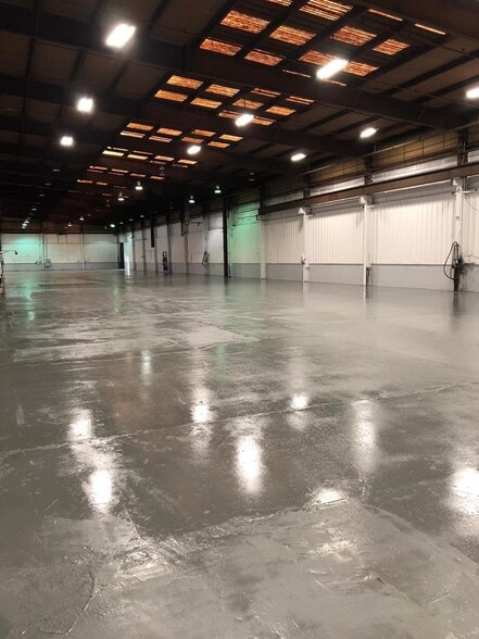 417 N Arch St, Milton, PA à louer - Photo intérieure – Image 2 sur 15