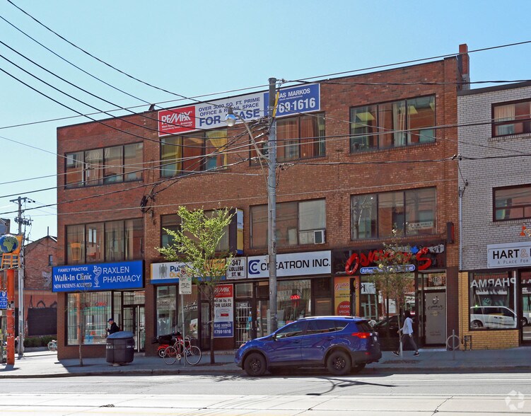 349 College St, Toronto, ON à louer - Photo de l’immeuble – Image 2 sur 6