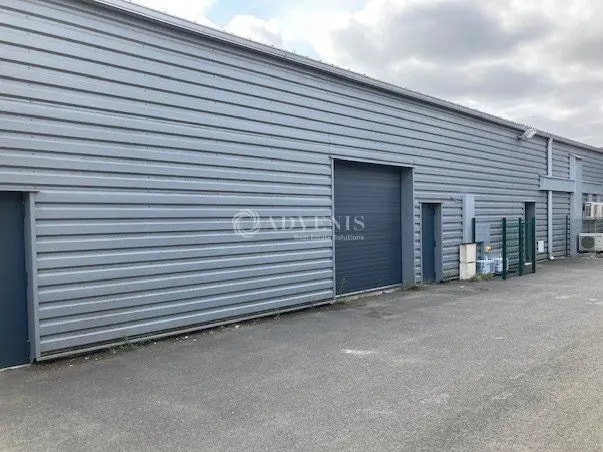 Industriel/Logistique dans Blois à louer - Photo de l’immeuble – Image 3 sur 3