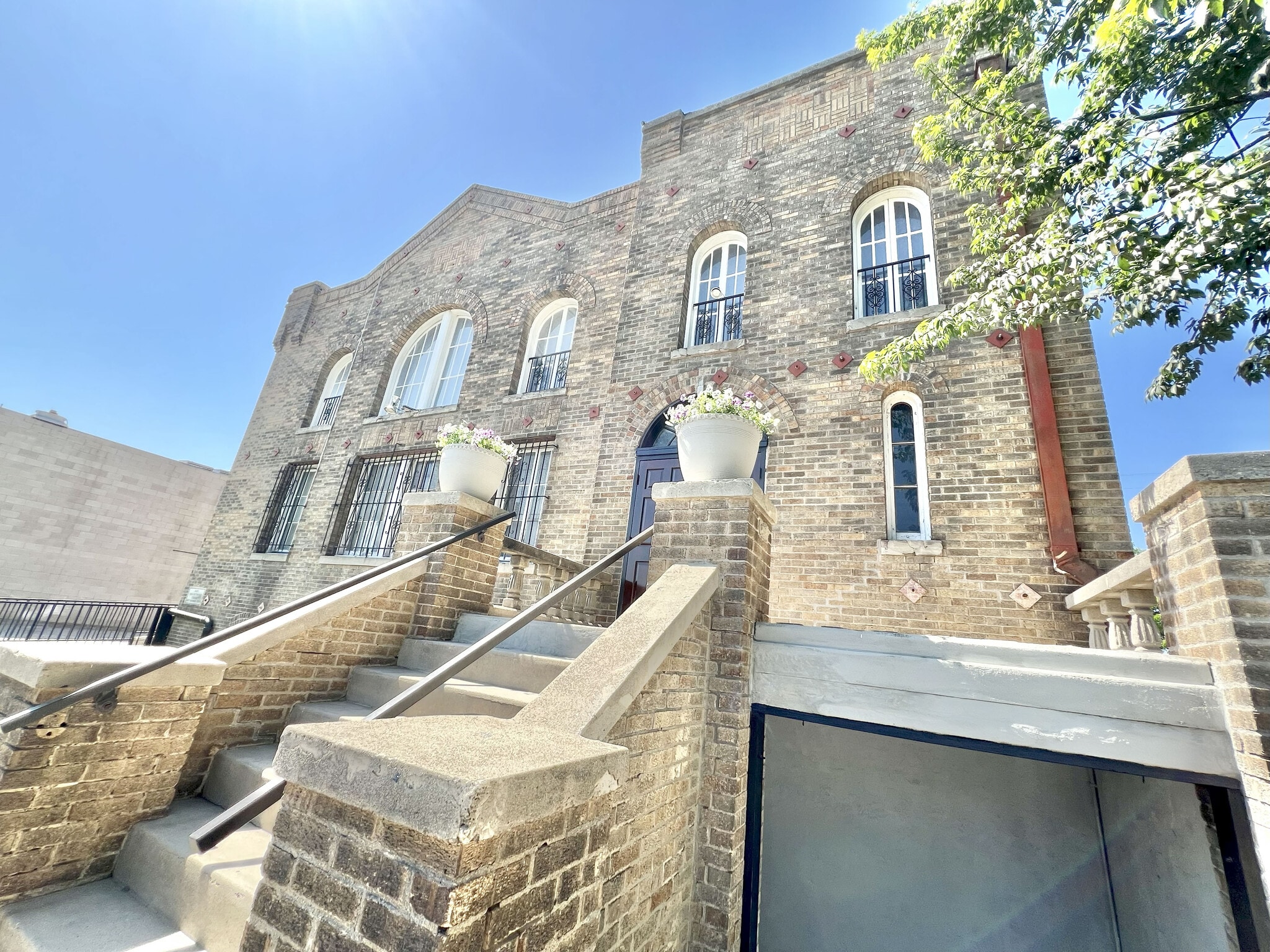 606 E 6th St, Los Angeles, CA à louer Photo intérieure– Image 1 sur 17