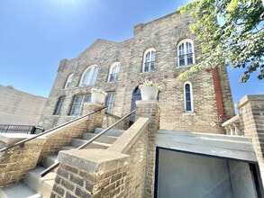 606 E 6th St, Los Angeles, CA à louer Photo intérieure– Image 1 sur 17