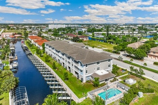 Plus de détails pour 5126 Coronado Pky, Cape Coral, FL - Logement à vendre
