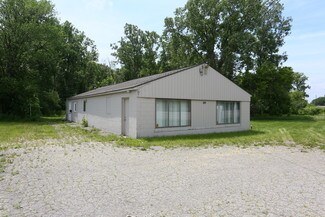 Plus de détails pour 9669 Highland Rd, White Lake Township, MI - Local commercial à vendre