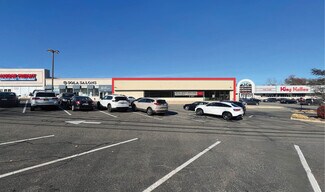 Plus de détails pour 283 W Jericho Tpke, Huntington Station, NY - Local commercial à louer