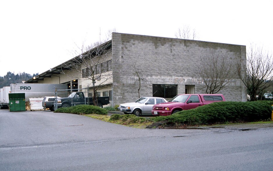 6440 S 143rd St, Tukwila, WA à louer - Photo principale – Image 1 sur 2