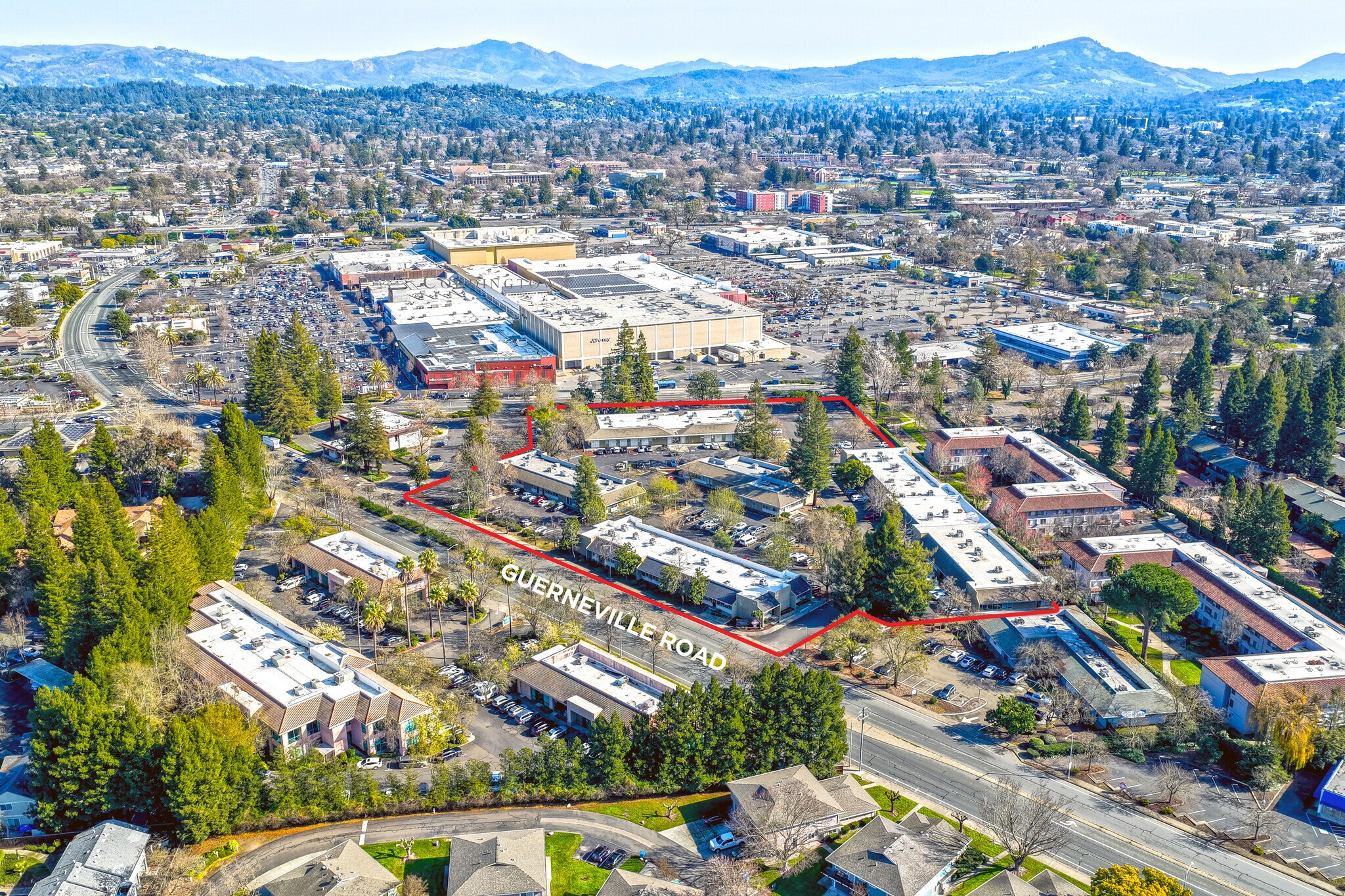Coddingtown Plaza Business Park portefeuille de 5 biens à vendre sur LoopNet.fr Photo principale– Image 1 sur 9
