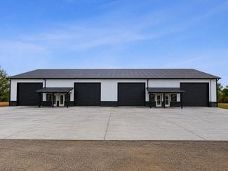 Plus de détails pour 404 S 21st St, Indianola, IA - Industriel/Logistique à vendre