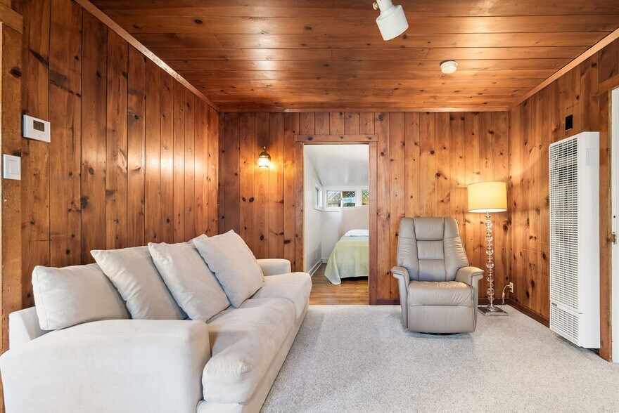 516 Capitola Ave, Capitola, CA à vendre - Photo de l’immeuble – Image 3 sur 43