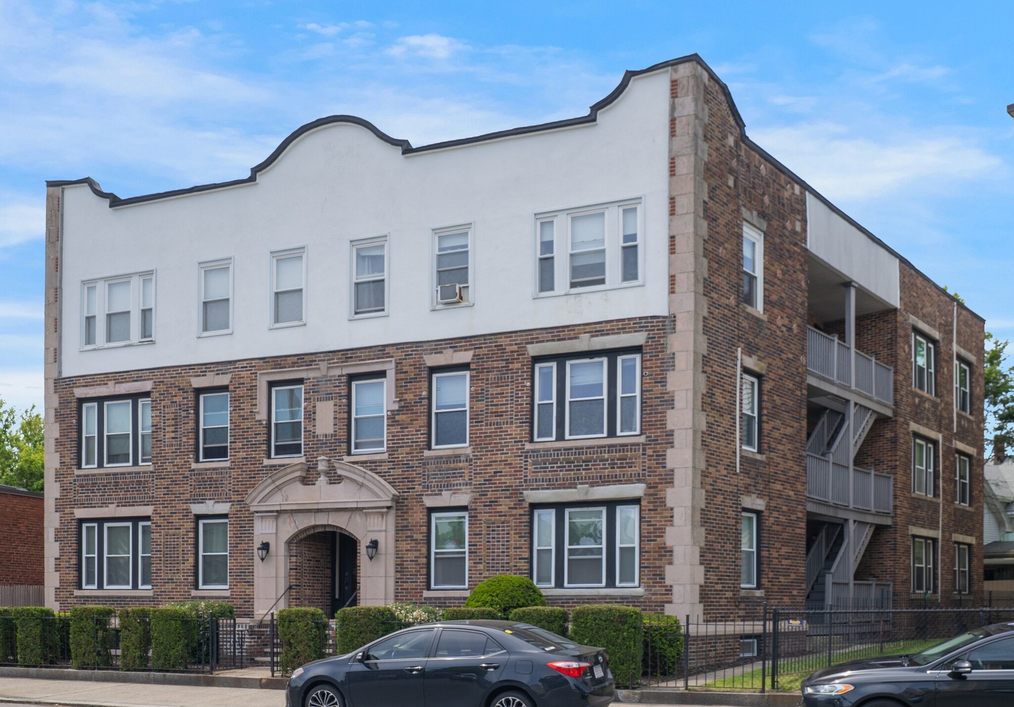 203 Lewis St, Lynn, MA à vendre Photo de l’immeuble– Image 1 sur 18