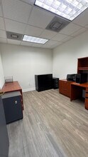 4500-4500 N University Dr, Coral Springs, FL à louer Photo intérieure– Image 2 sur 4