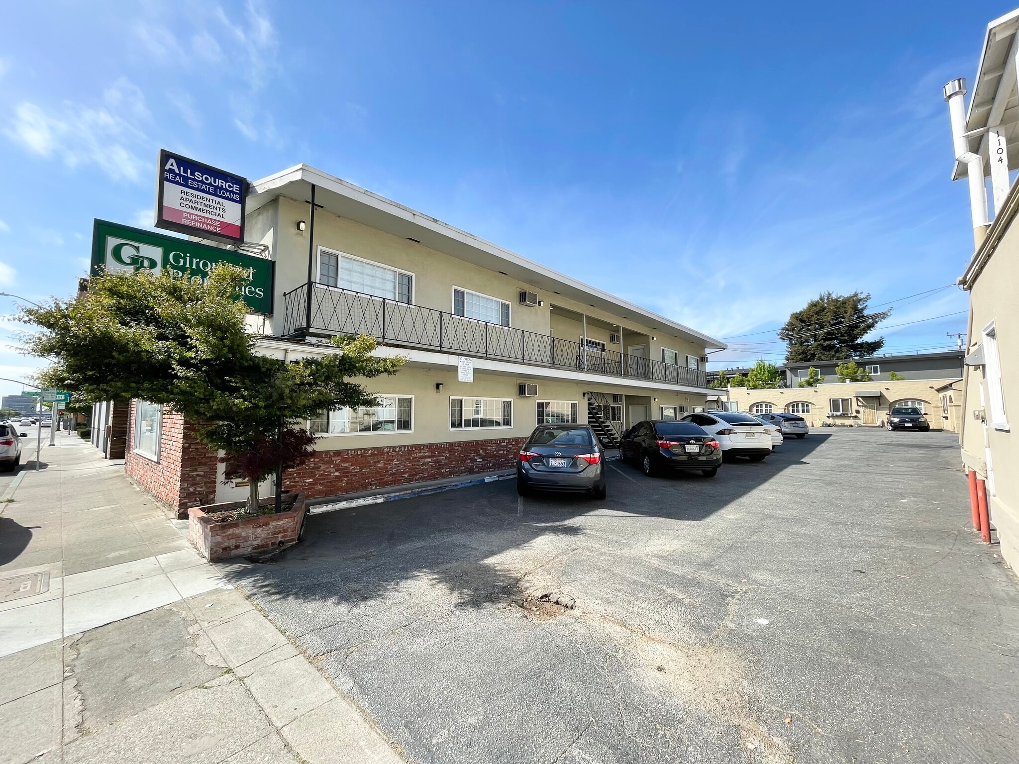 1110 S El Camino Real, San Mateo, CA à louer Photo de l’immeuble– Image 1 sur 7