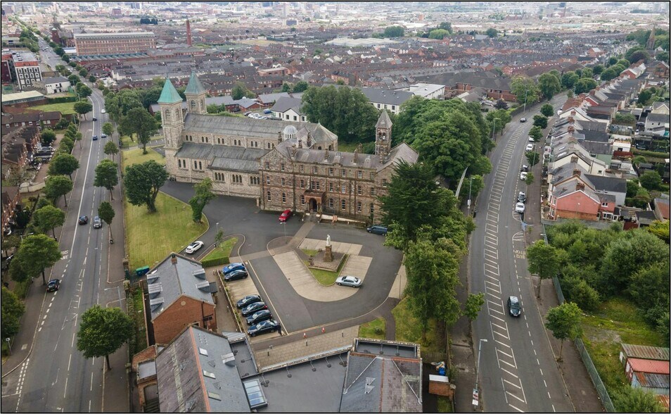 432 Crumlin Rd, Belfast à vendre - Photo de l’immeuble – Image 2 sur 3