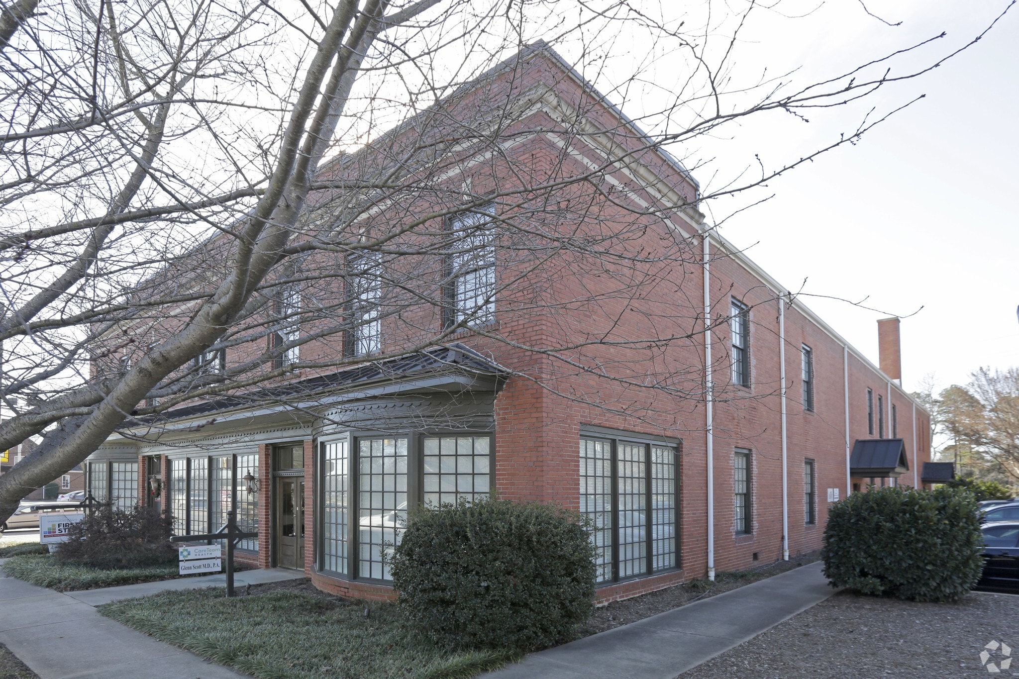 900 S Pine St, Spartanburg, SC à louer Aérien– Image 1 sur 15