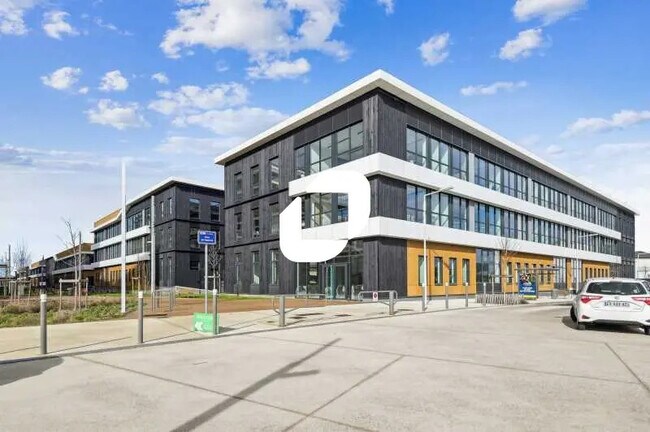 Plus de détails pour 97 Rue Martha Desrumaux, Nanterre - Bureau, Local d'activités à louer