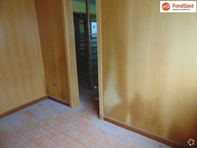 View Photo