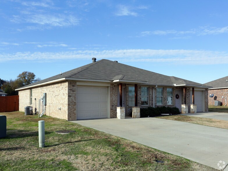 100 Marshall Ridge Dr, Texarkana, TX à vendre - Photo principale – Image 1 sur 25