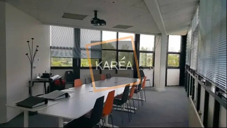 Bureau dans Champigny-sur-Marne à louer - Photo intérieure – Image 3 sur 5