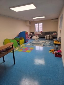 6248 Mount Olivet Cres, Middle Village, NY 11379 - Lot Suite A & B -  - Photo intérieure - Image 1 of 5