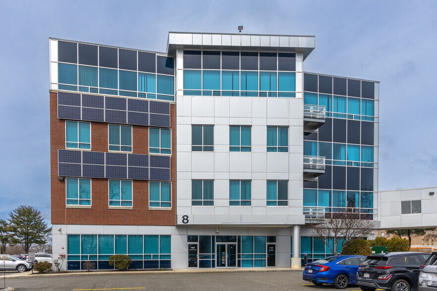 8 Cabot Rd, Woburn, MA à louer - Photo de l’immeuble – Image 2 sur 6