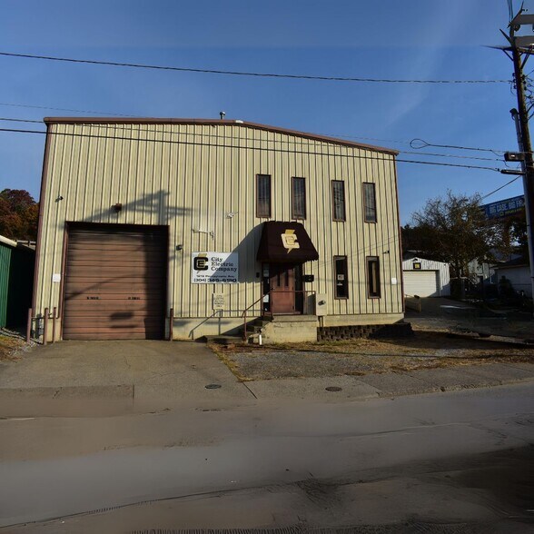 1219 Pennsylvania Ave, Charleston, WV à vendre - Photo de l’immeuble – Image 2 sur 28