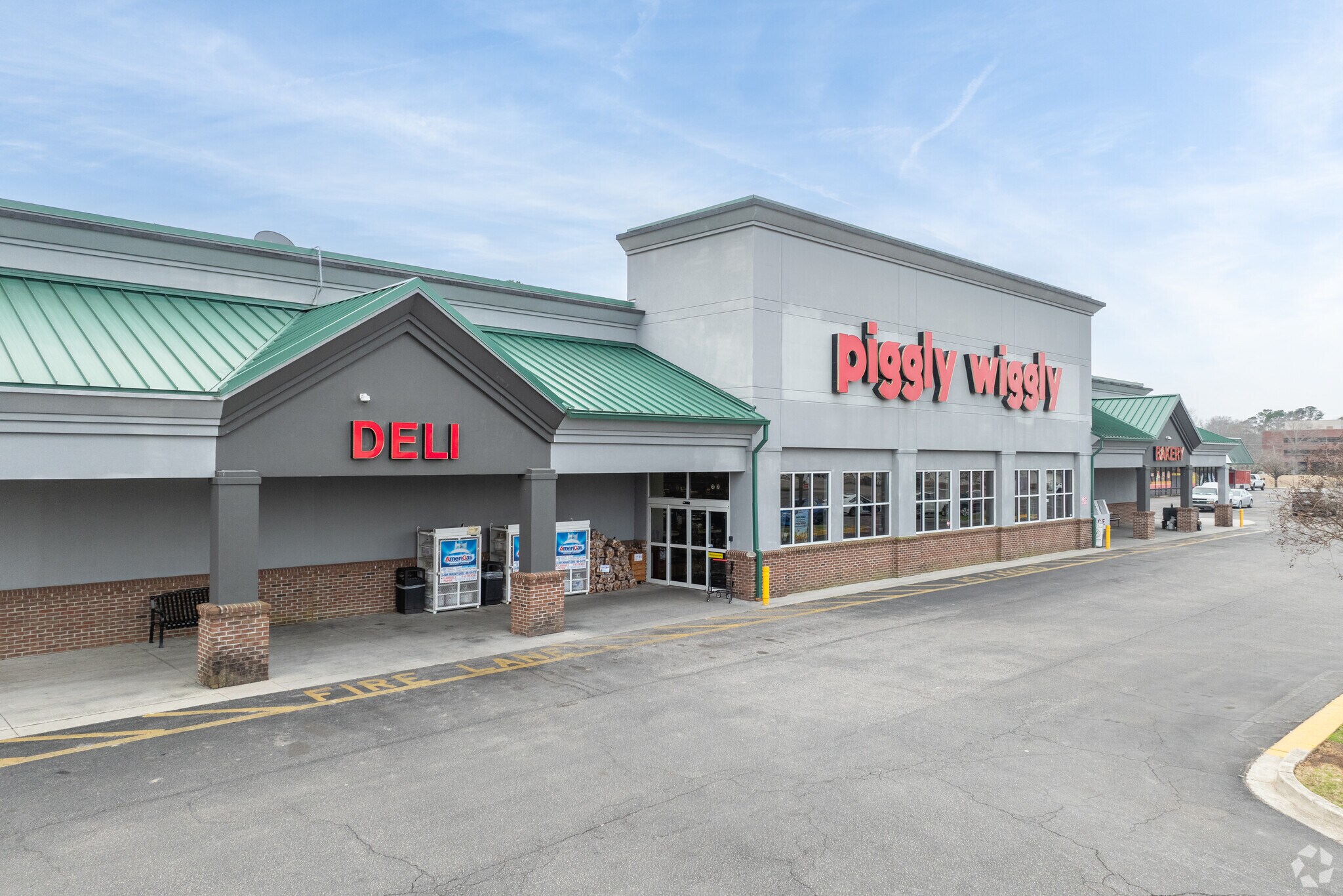 208 E Mcintyre St, Mullins, SC à vendre Photo principale– Image 1 sur 23