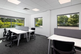 2530 Park Av, Bristol à louer Photo intérieure– Image 2 sur 10