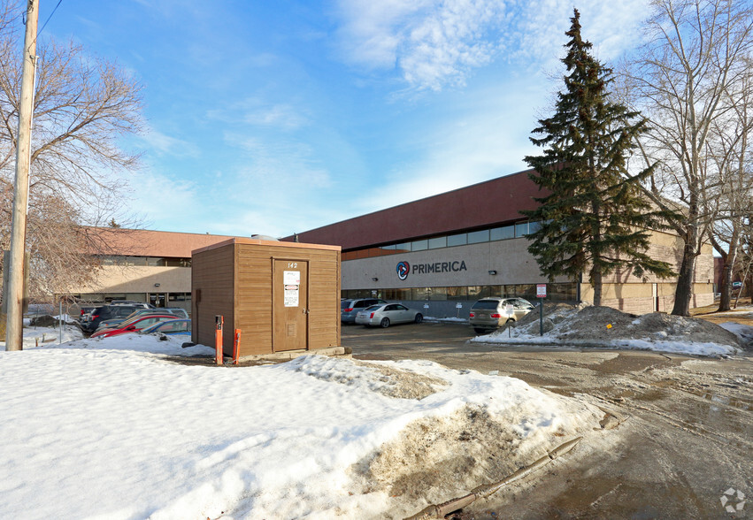 14601 134 Av NW, Edmonton, AB à vendre - Photo de l’immeuble – Image 1 sur 6