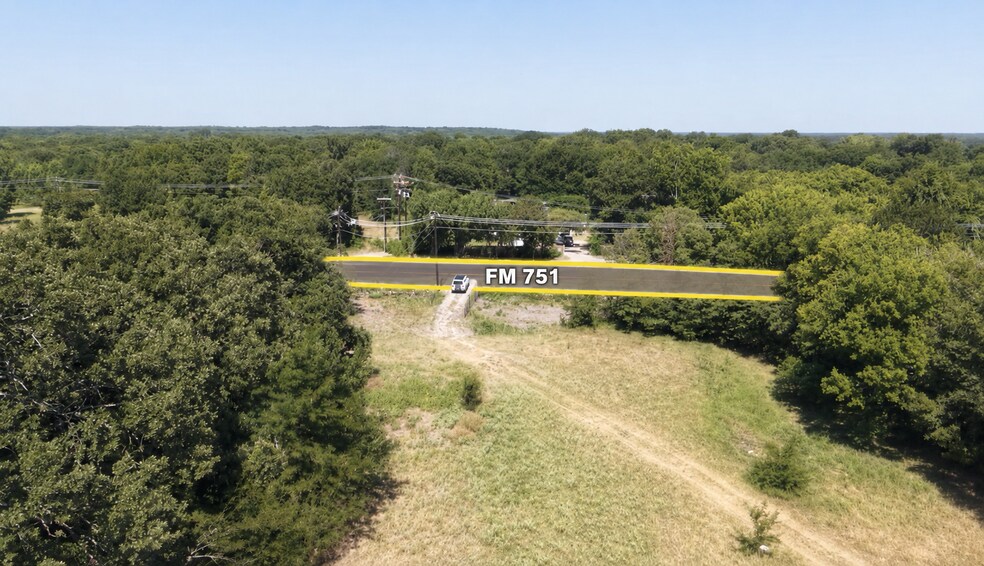 000 FM 751 Rd, Quinlan, TX à vendre - Photo de l’immeuble – Image 2 sur 13