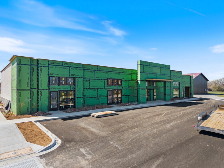 4103 SW 2nd St, Bentonville, AR à louer - Photo de l’immeuble – Image 2 sur 14