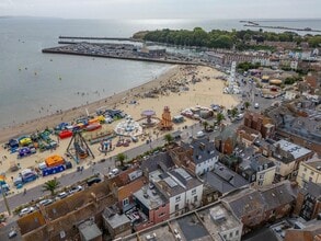 51 The Esplanade, Weymouth, DOR - VUE AÉRIENNE  vue de carte