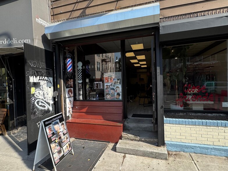 186 Nassau Ave, Brooklyn, NY à louer - Photo de l’immeuble – Image 2 sur 5
