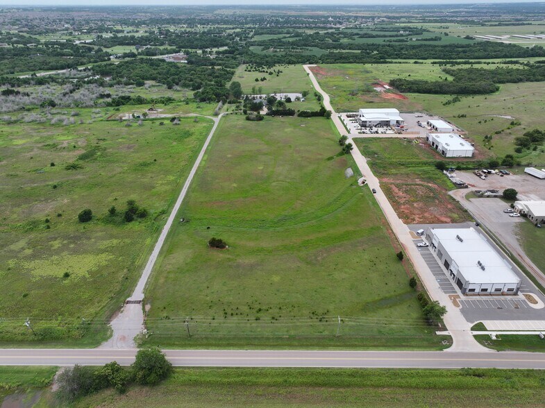 11601 Morgan Road, Yukon, OK à vendre - Photo principale – Image 1 sur 7