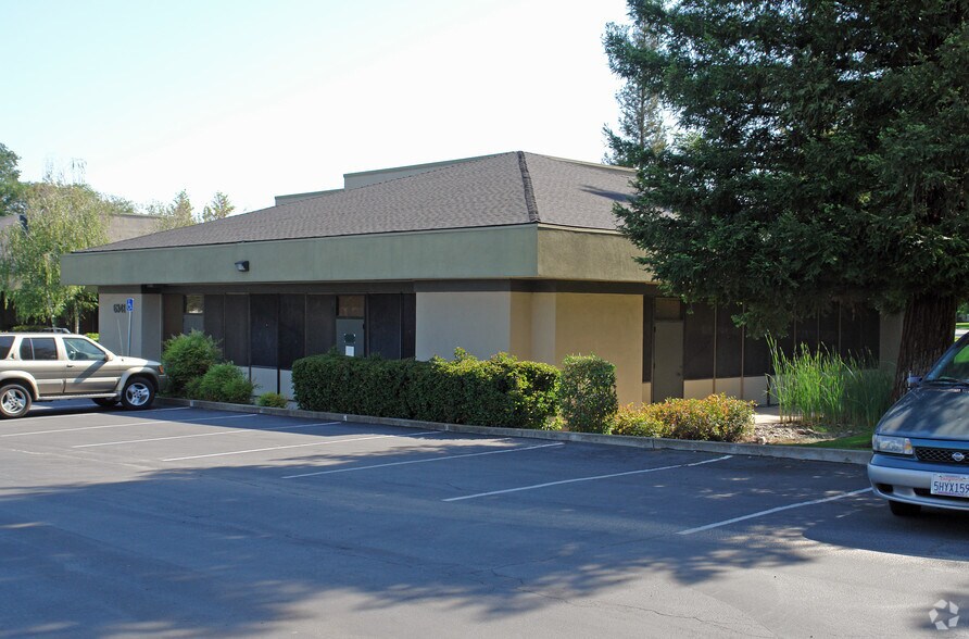 6345 Auburn Blvd, Citrus Heights, CA à vendre - Photo de l’immeuble – Image 3 sur 28