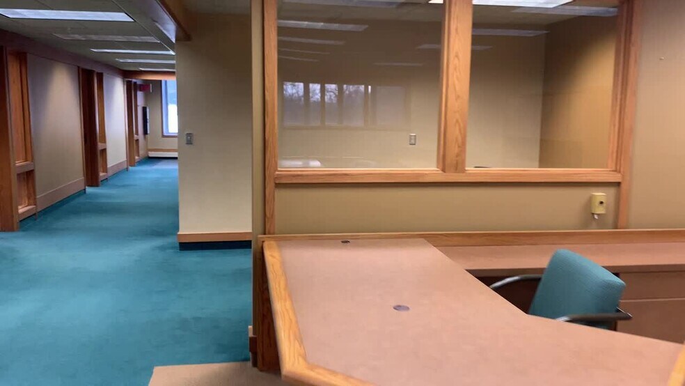101 S 1st St, Montevideo, MN à louer - Vidéo sur l’annonce professionnelle – Image 3 sur 13