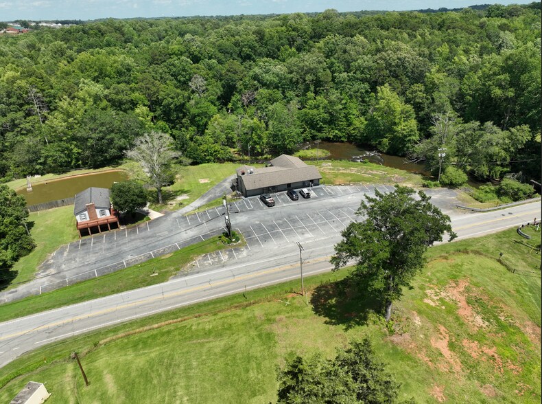 3100 N Highway 14, Greer, SC à louer - Photo de l’immeuble – Image 3 sur 14