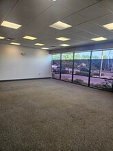 9520 E Jewell Ave, Denver, CO à louer Photo intérieure– Image 1 sur 4