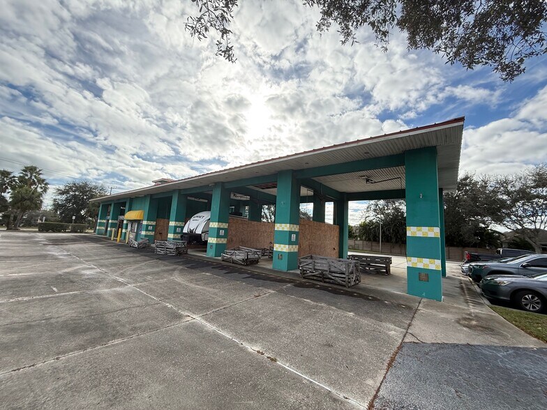 1291 Lake Washington Rd, Melbourne, FL à louer - Photo de l’immeuble – Image 2 sur 4