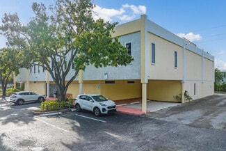 Plus de détails pour 572 E McNab Rd, Pompano Beach, FL - Bureau à vendre