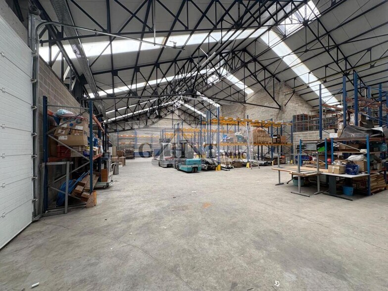 Industriel/Logistique dans Gennevilliers à louer - Photo de l’immeuble – Image 3 sur 13