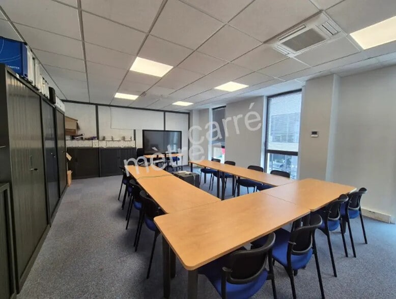 Bureau dans Nantes à louer - Photo de l’immeuble – Image 2 sur 4