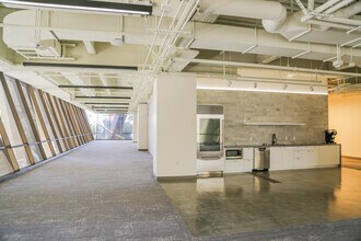 600 Montgomery St, San Francisco, CA à louer Photo de l’immeuble– Image 1 sur 5