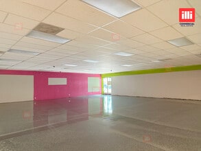 4625-4705 Torrance Blvd, Torrance, CA à louer Photo intérieure– Image 1 sur 2