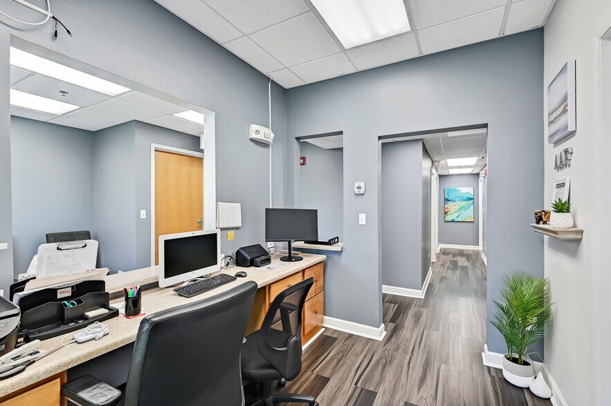 534 Chestnut St, Hinsdale, IL à louer - Photo intérieure – Image 2 sur 22