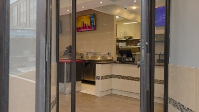 144 Washington St, Newark, NJ à louer - Vidéo sur l’annonce professionnelle