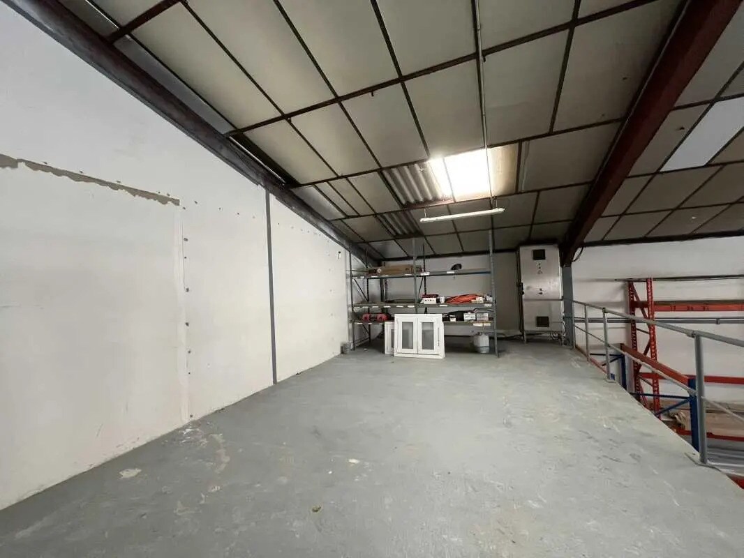 102 Rue Fleury Jay, GRIGNY-SUR-RHÔNE à louer Photo intérieure– Image 1 sur 5